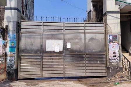 ১৩০ পোশাক কারখানা অনির্দিষ্টকালের জন্য বন্ধ